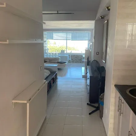Precioso Estudio En Zona Residencial Miraflores Malaga Exterior photo