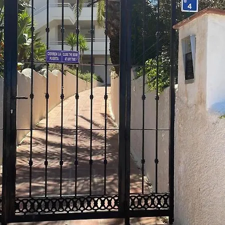 Precioso Estudio En Zona Residencial Miraflores Malaga Exterior photo