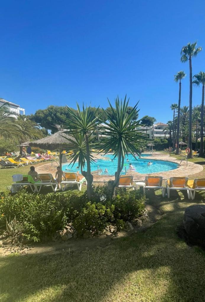 Apartament Precioso Estudio En Zona Residencial Miraflores Màlaga